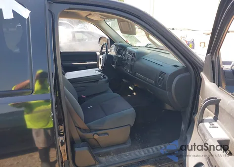 2009 Chevrolet Silverado 1500 Lt z USA, uszkodzony, nr VIN 1GCEK29019Z163571